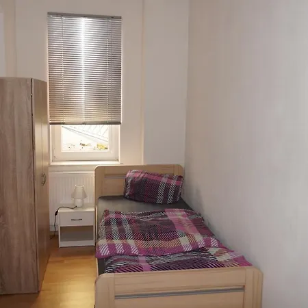 Im Medizinerviertel Апартаменты Галль